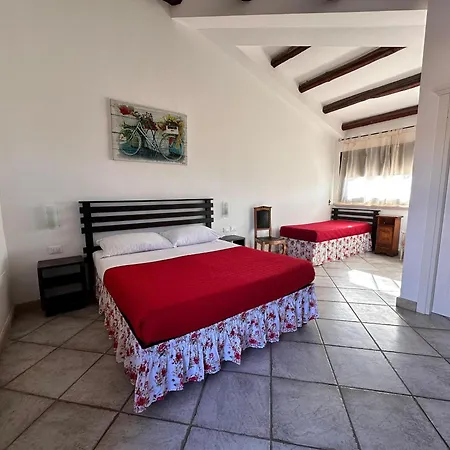Al Palmento Cruillas فندق مبيت وإفطار 2*