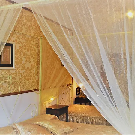 Al Palmento Cruillas 2* سيراكوزا