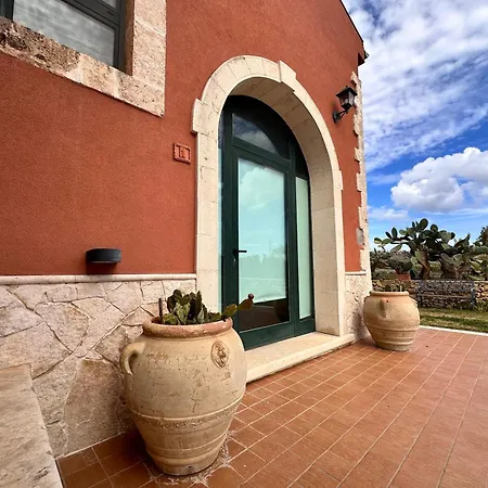 Oda ve Kahvaltı Al Palmento Cruillas 3*