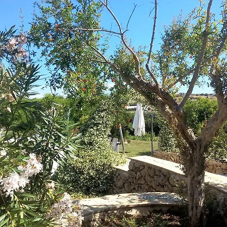 Oda ve Kahvaltı Al Palmento Cruillas Siraküza