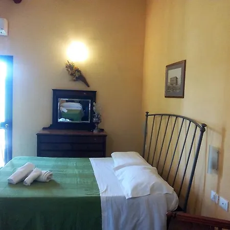 Oda ve Kahvaltı Al Palmento Cruillas Siraküza