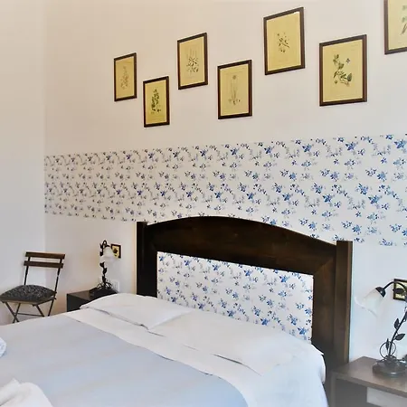 Al Palmento Cruillas Bed and Breakfast 2*