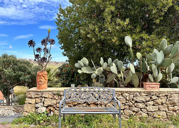 Bed & Breakfast Al Palmento Cruillas 3*